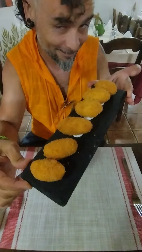 Restaurante La Bodega del Bandolero_Cartajima_slider_image_2