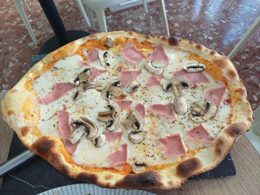 Soch Mully_Manduc menjars per emportar_Poblets els_review