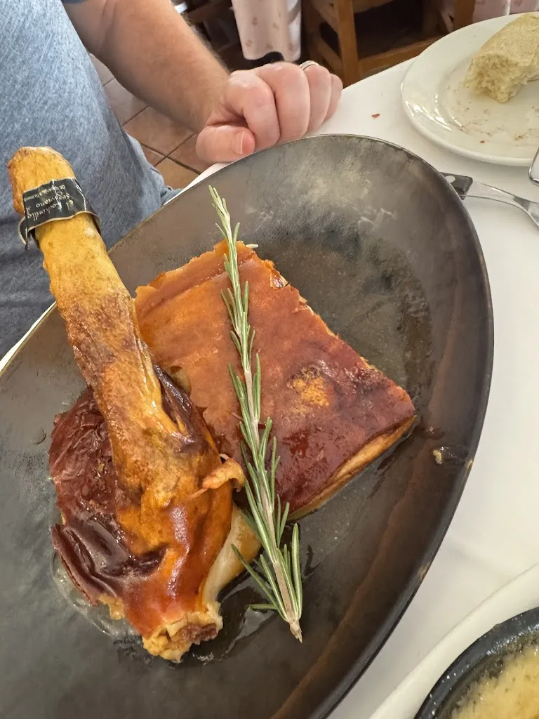 Stephen Rodrigues_Los Abanicos_Benahavís_review