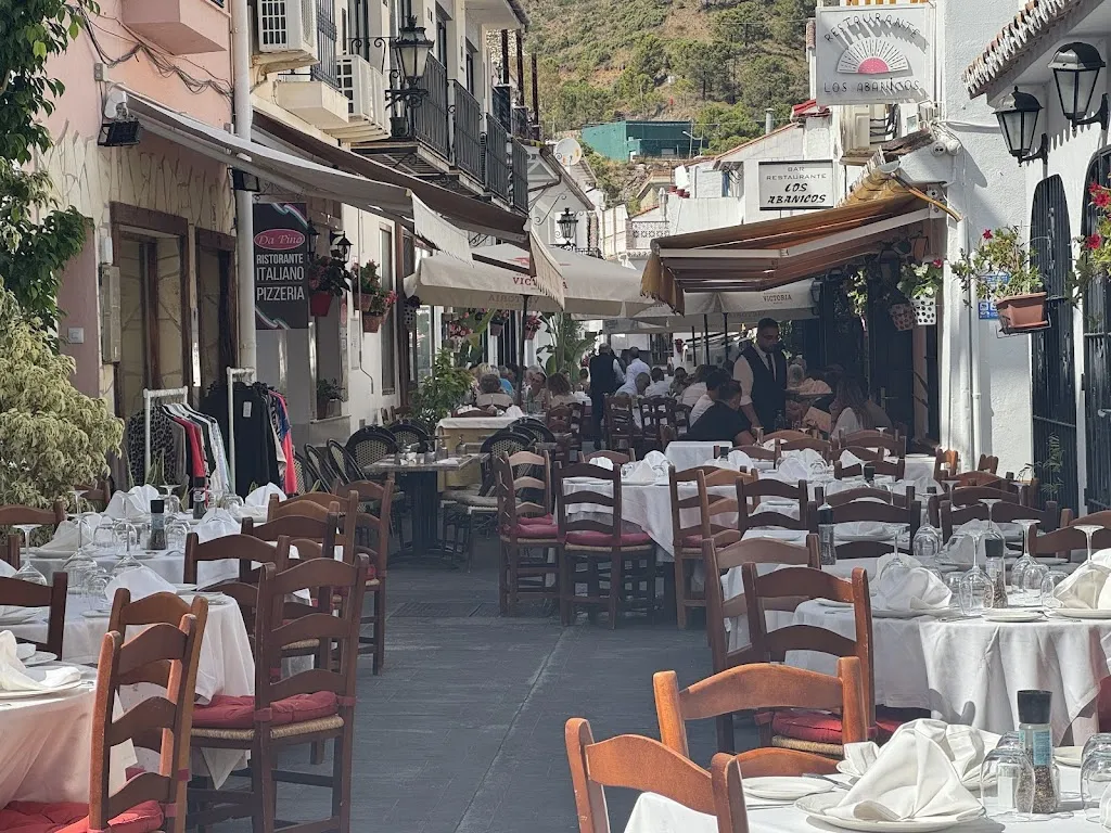 Los Abanicos restaurant in Benahavís