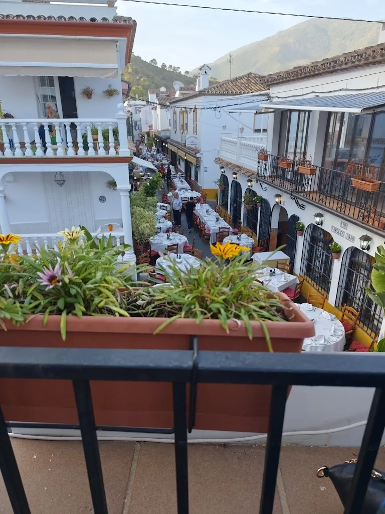 La Escalera De Balthazar_Benahavís_slider_image_3