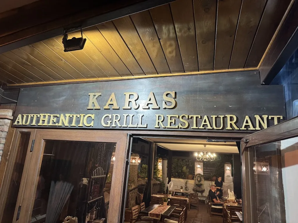 Darren Parker_Karas Grill Restaurant_Benahavís_review