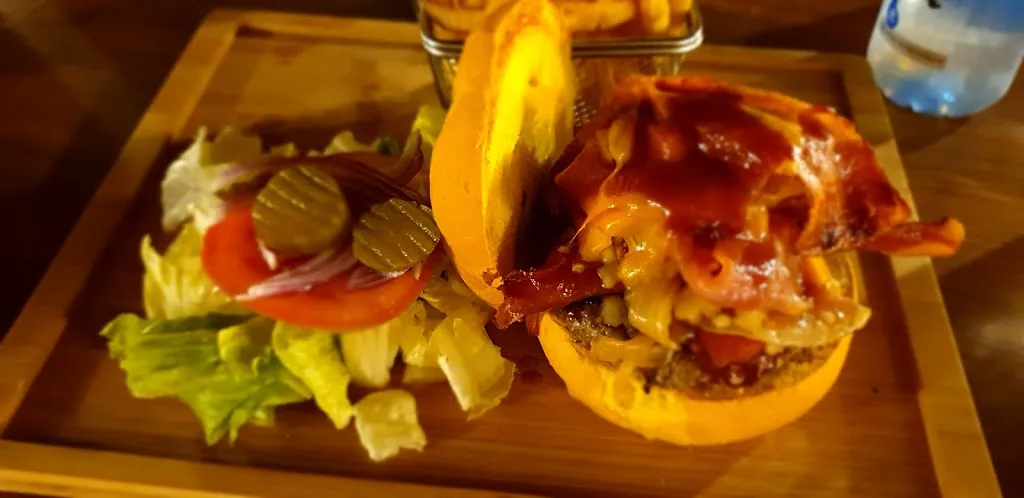 Menu_Legends Bar & Restaurant_Benahavís_image_9