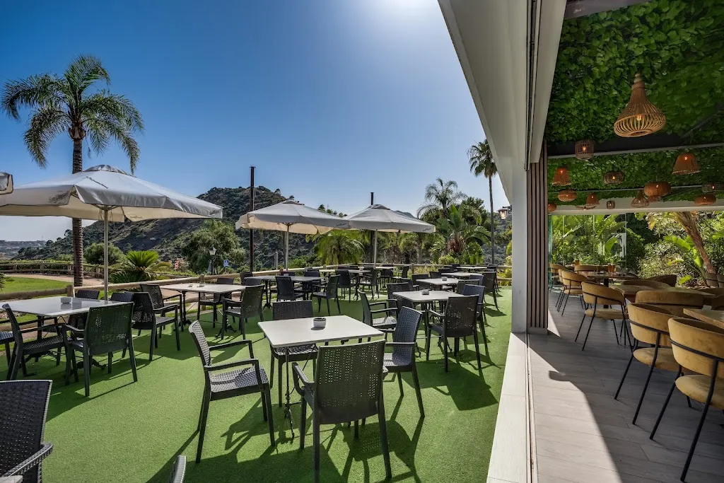 LA VIEW Restaurant | Lounge Bar restaurant in Benahavís
