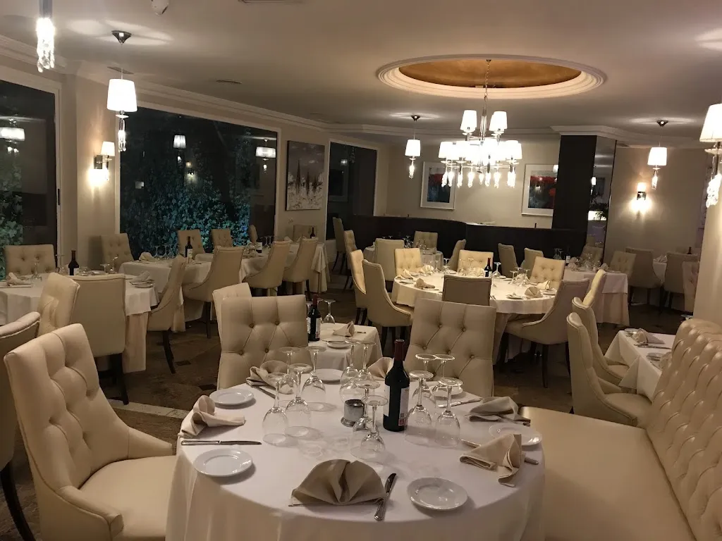 Prado Bar & Restaurant_Benahavís_slider_image_1