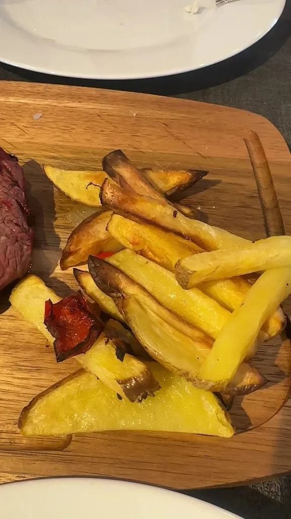 Luc Monsieur_ASADO DE TIRA SL_Benahavís_review