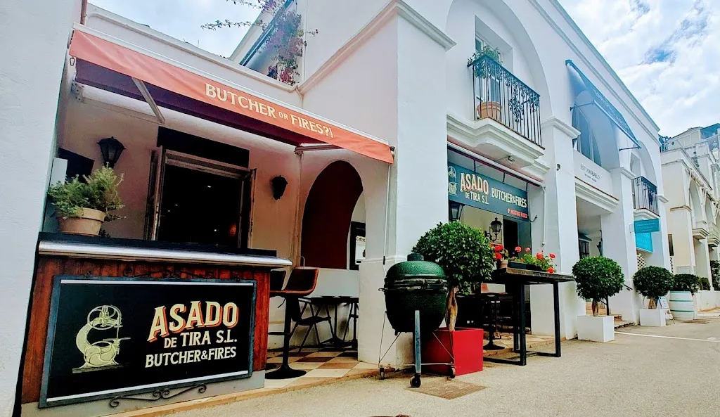 ASADO DE TIRA SL restaurant in Benahavís