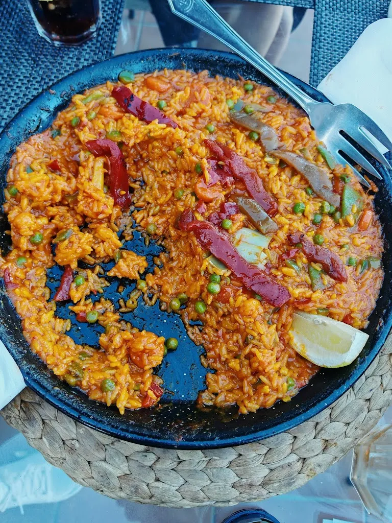 Marcin Zabielski_Los Almendros_Benahavís_recensione