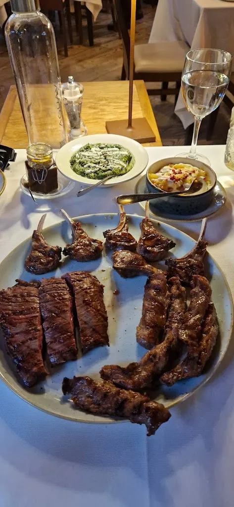 Menu_Asador Tehuelche Grill Argentino. Carnes a la Brasa. Parrilla Argentina._Benahavís_image_5