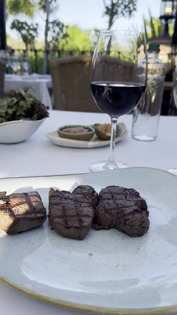 Asador Tehuelche Grill Argentino. Carnes a la Brasa. Parrilla Argentina._Benahavís_slider_image_2