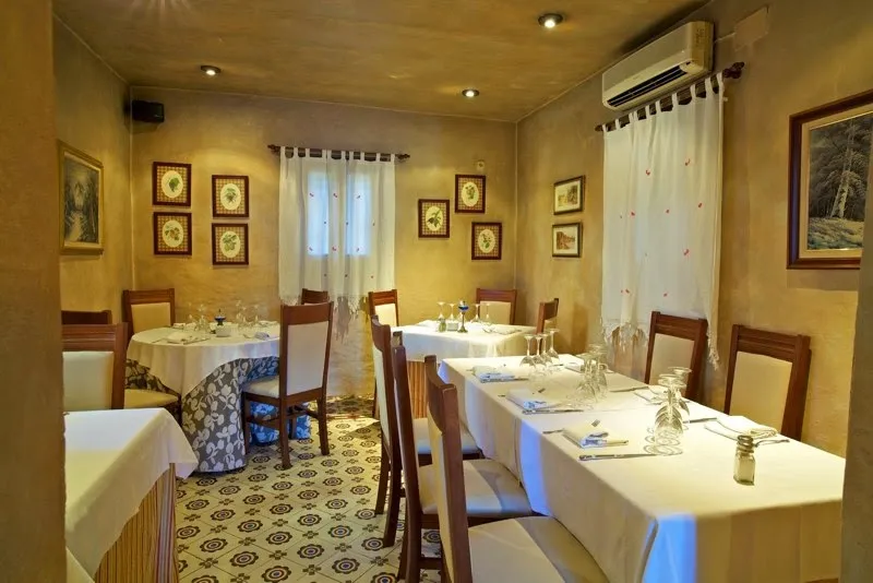 Restaurante Venta La Choza Restaurant in Casares