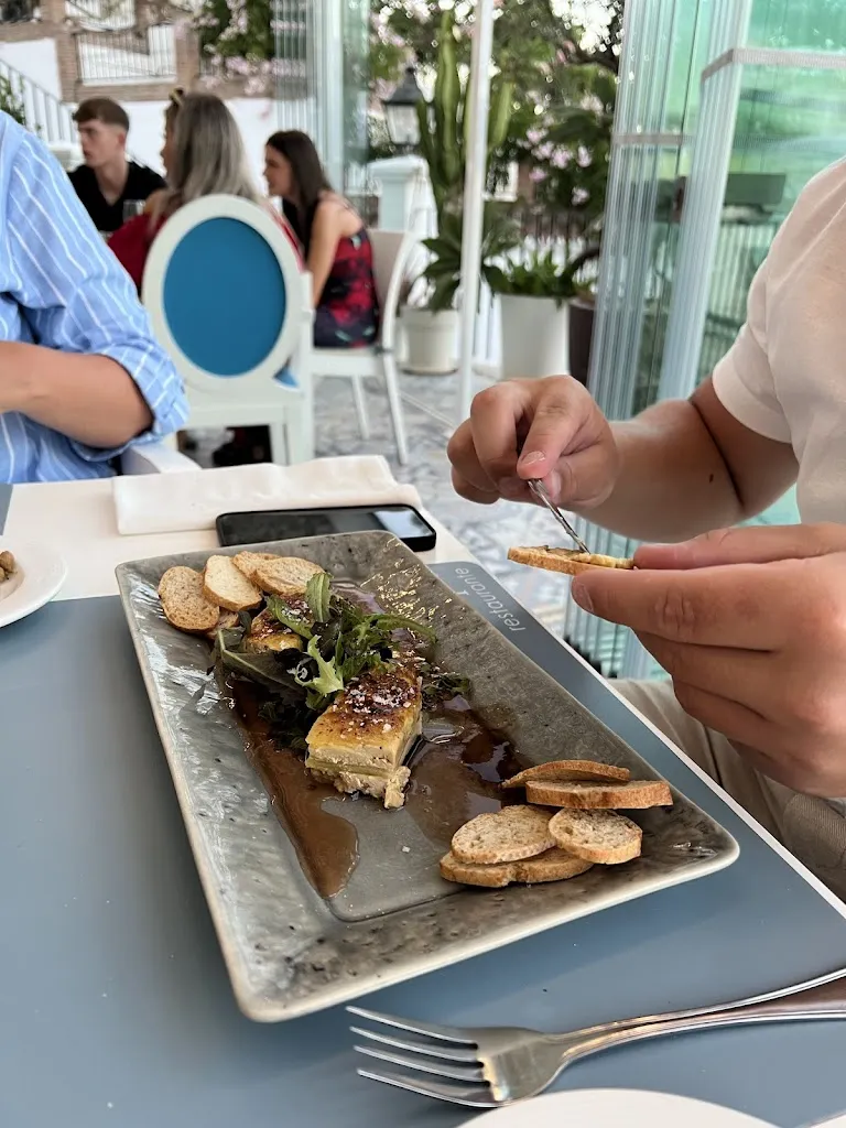 Rasmus Munkholm_Escorpio_Benalmádena_review