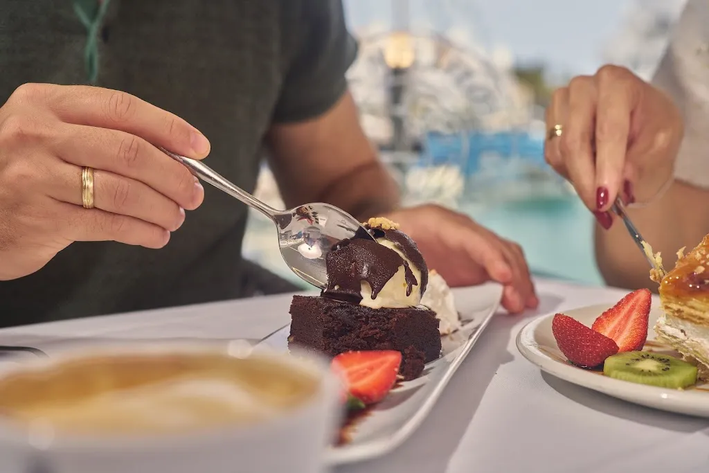 Los Mellizos Puerto Marina El Mero_Benalmádena_slider_image_3