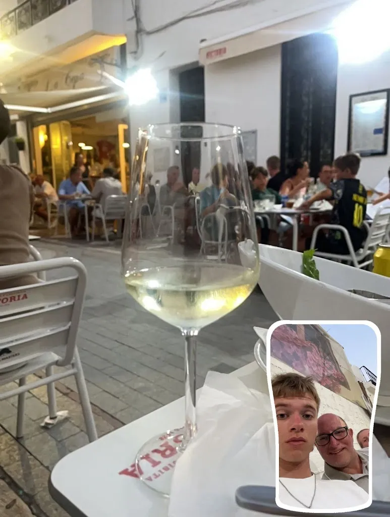 ROBIN GILES_La Cepa_Benalmádena_review