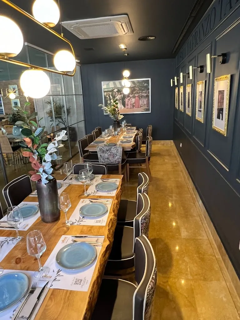 La Mafia se sienta a la mesa restaurant in Benalmádena