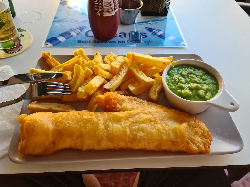 Paul Roberts_Oceans Fish & Chips Restaurant_Benalmádena_review