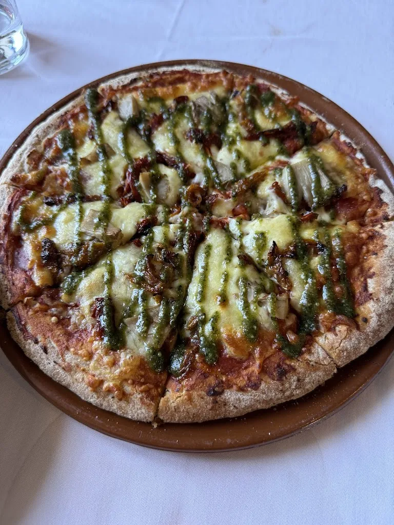 E. F._Hotel-Restaurante Verde Oliva_Comares_review