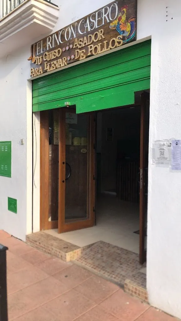 Asador de pollo y comidas para llevar.Rincon Casero restaurant in Casabermeja