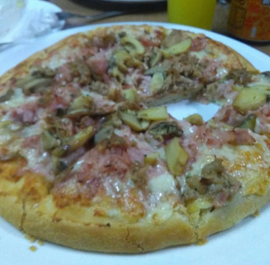 Nuria Llamas_Pizzería Nuevo MontBlanc_Casabermeja_review