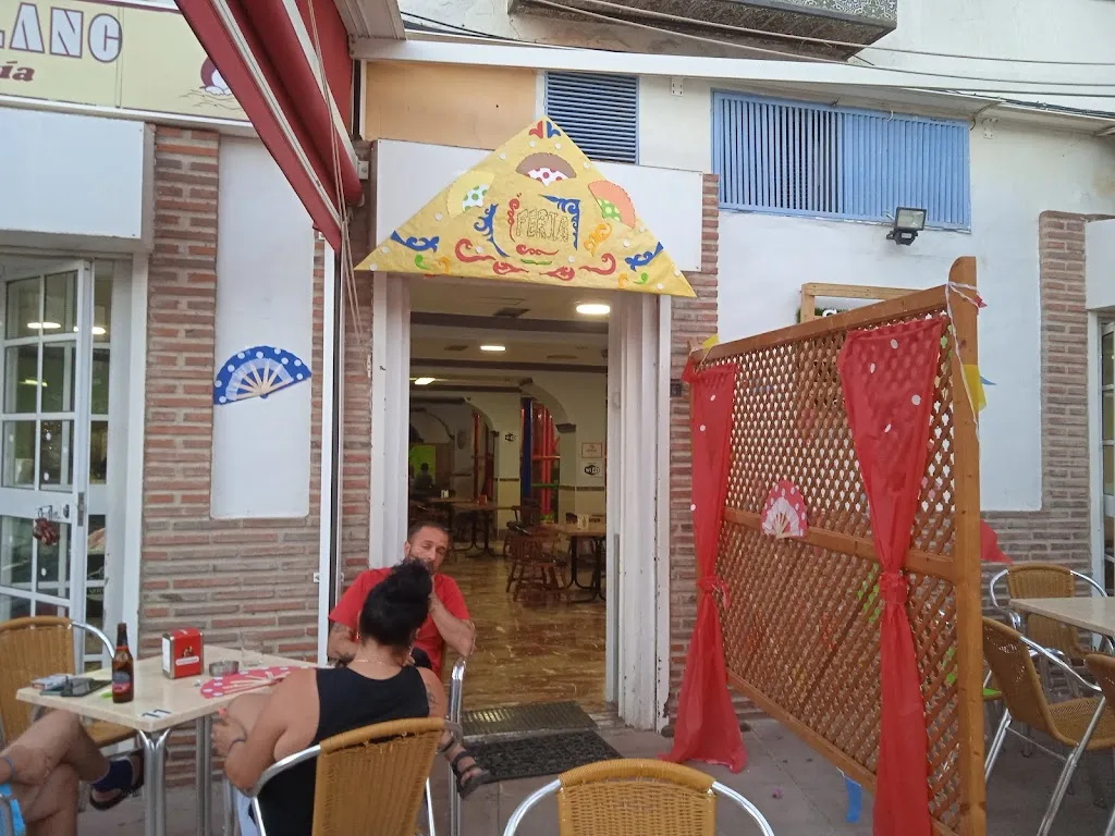 Pizzería Nuevo MontBlanc restaurant in Casabermeja