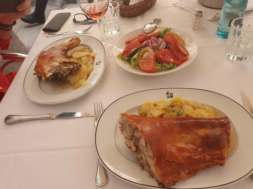 Menu_Las Cuevas de Luis Candelas · Restaurant_Cuevas Bajas_image_5