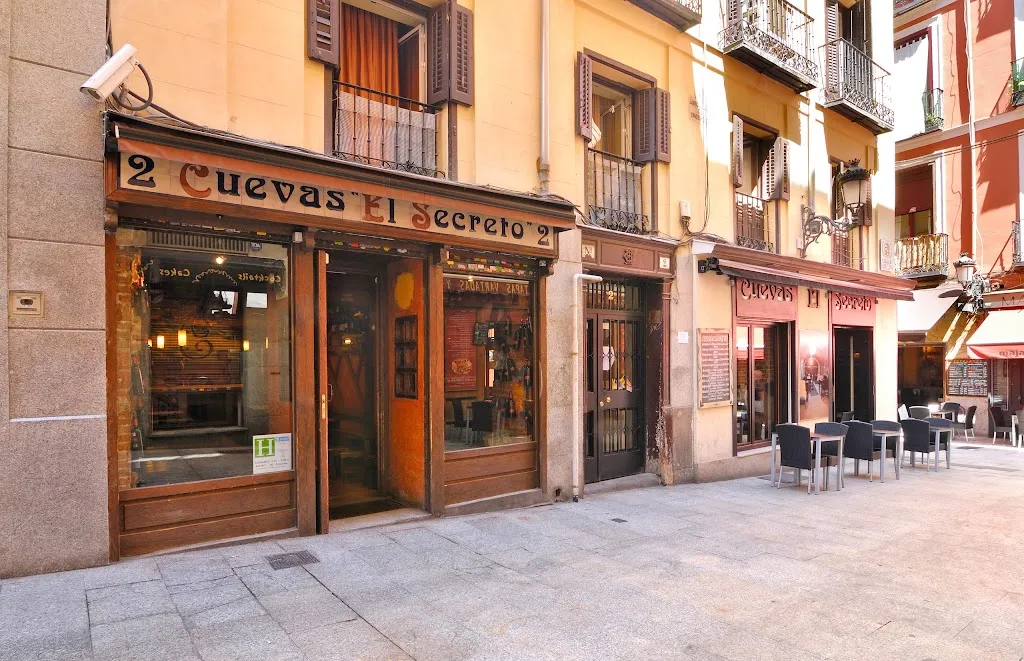 Cuevas El Secreto ristorante a Cuevas Bajas