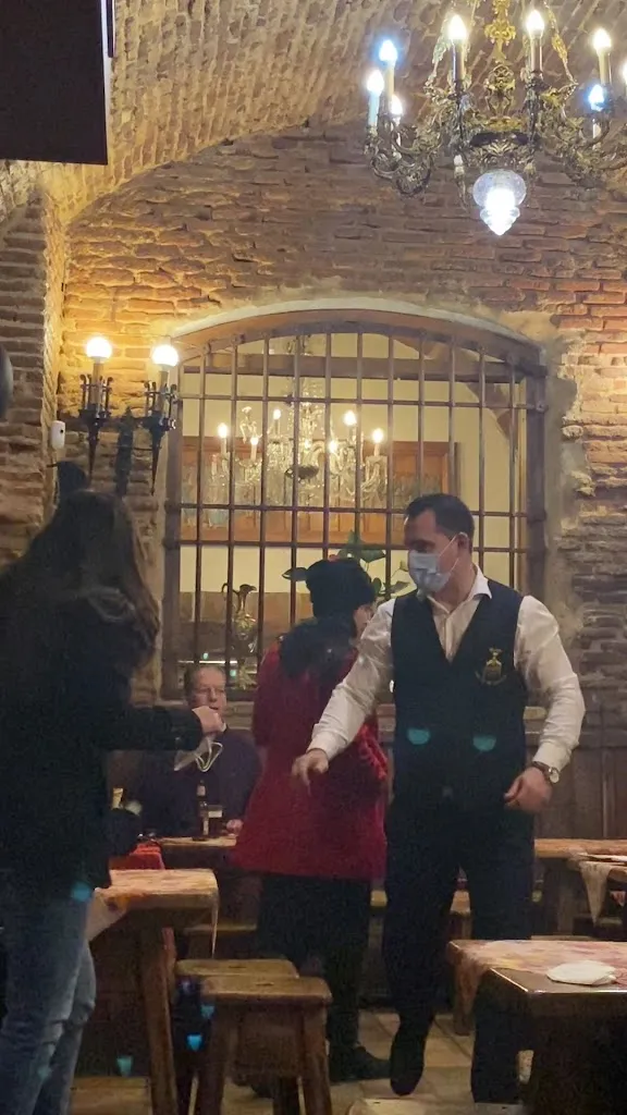 Mesón Rincón de la Cava_Cuevas Bajas_slider_image_2