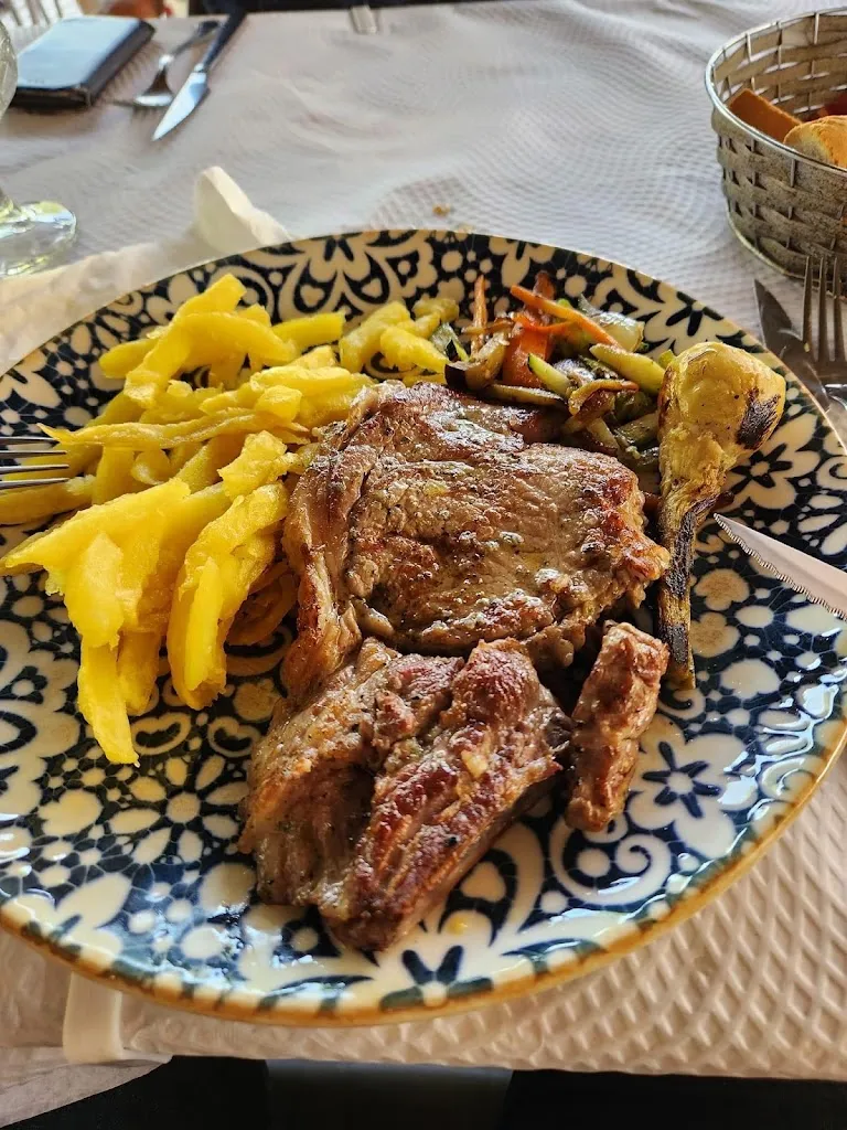 Tiffany M_Mesón Las Flores_Cortes de la Frontera_review