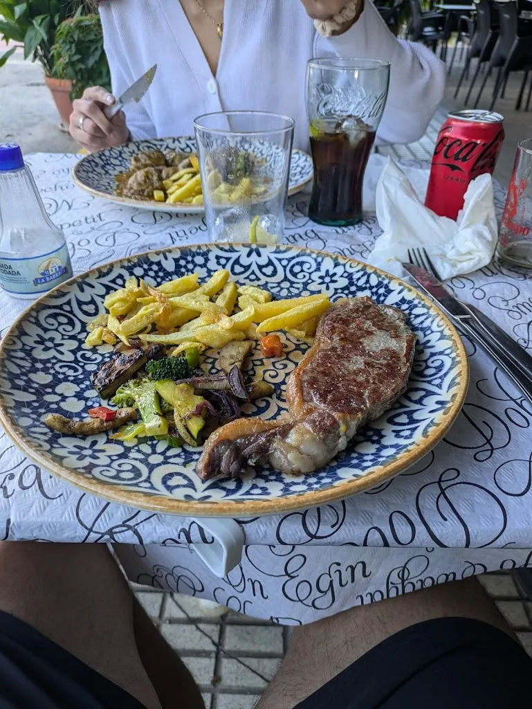 Roberto Sordillo_Mesón Las Flores_Cortes de la Frontera_review