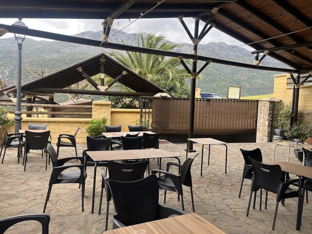 venta La oveja Negra restaurant in Cortes de la Frontera