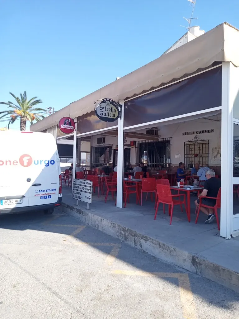 Juan Pablo Blanco_Bar-Restaurante Morana_Cuevas de San Marcos_review