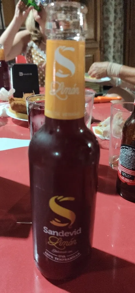 Menu_Bar de Tapas El Estrecho_Cuevas de San Marcos_image_7