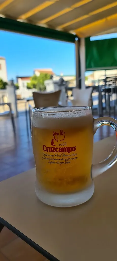 Thomas Bielau_Bar Los Almendros_Cuevas de San Marcos_review