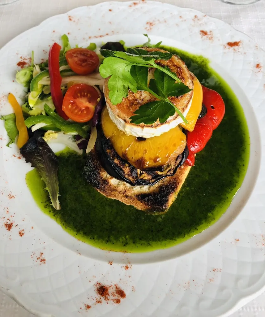 Nicola Hutchman_Restaurante El Pilón_Cómpeta_recensione