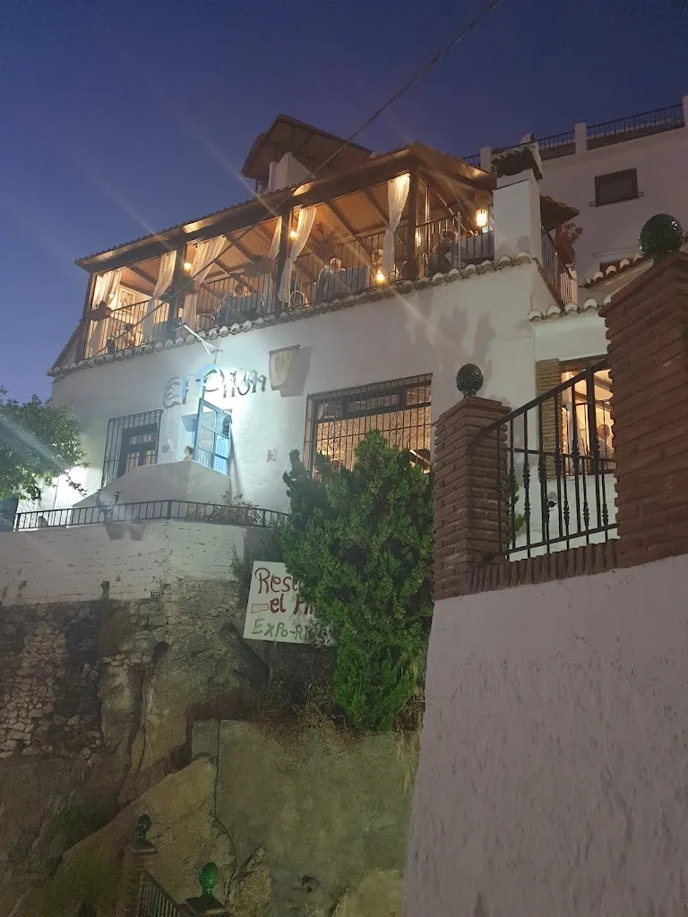 Restaurante El Pilón_Cómpeta_slider_image_3