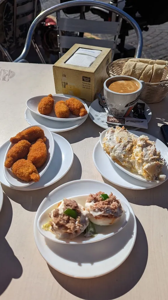 Nerijus Tom Zastarskis_Café Cómpeta_Cómpeta_review