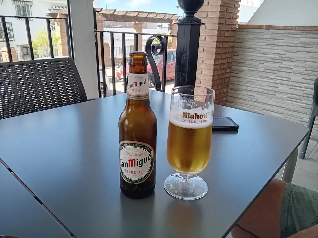 Beverley Evans_Cafe David_Cómpeta_review