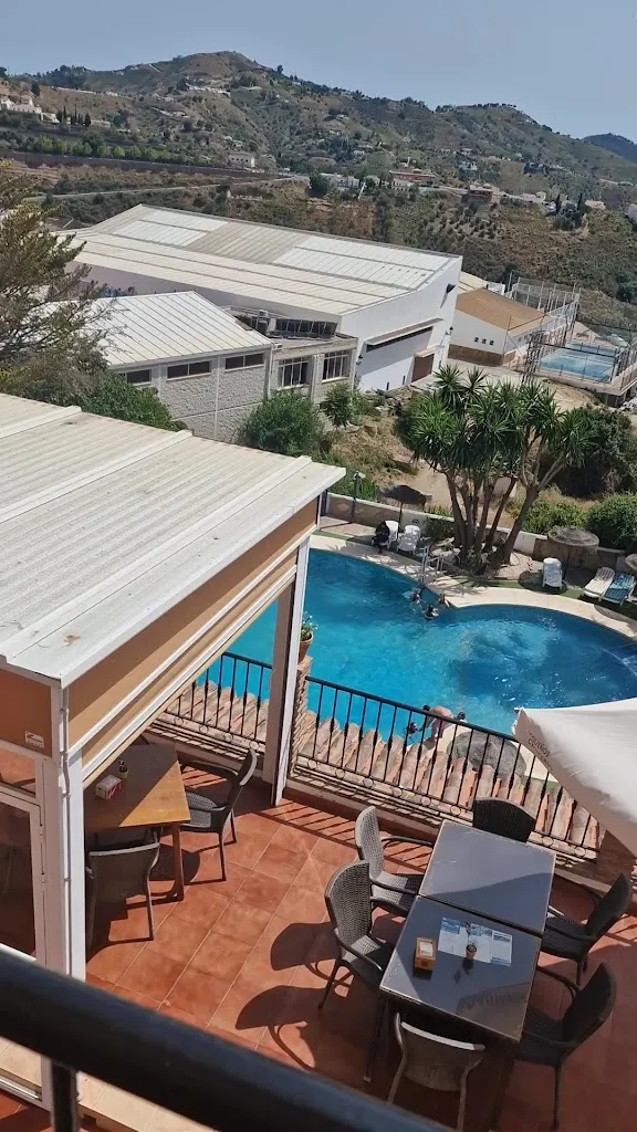 HOTEL Y BUNGALOWS BALCON DE CÓMPETA_Cómpeta_slider_image_2