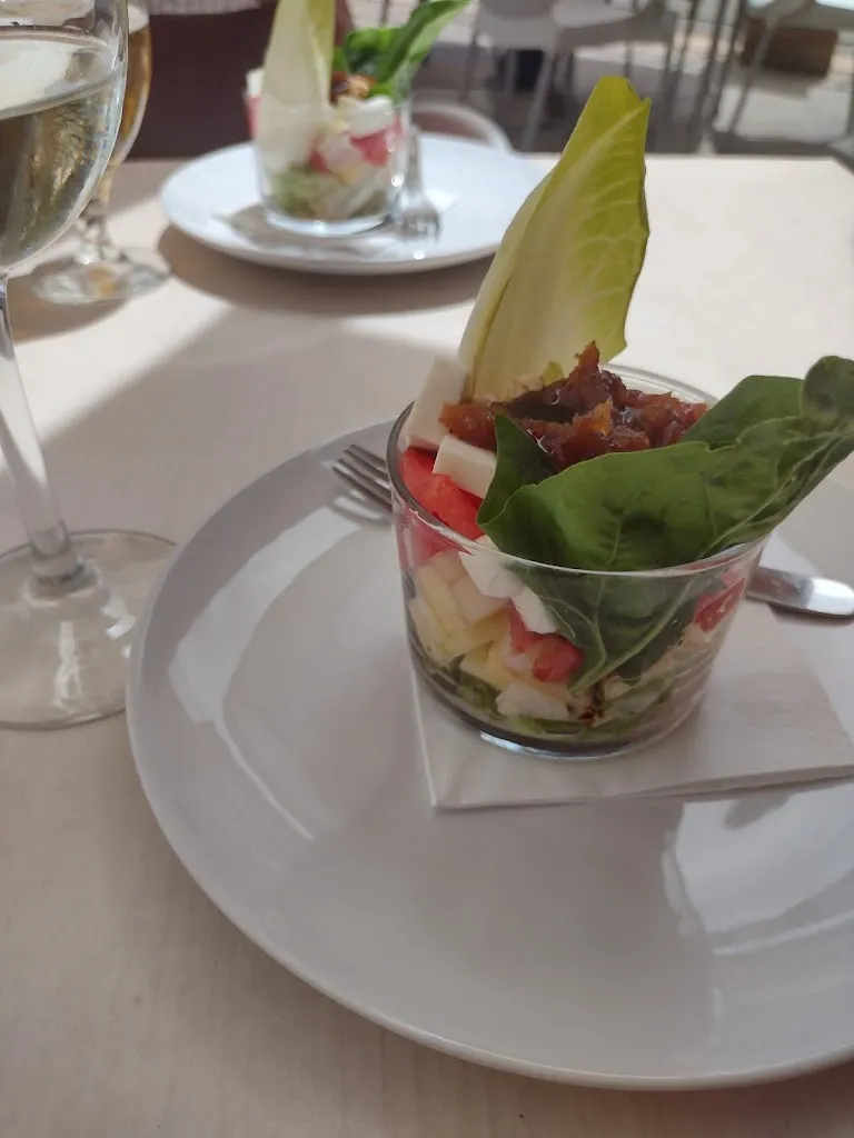 Sean Baker_Café Bar El Chico_Cómpeta_review