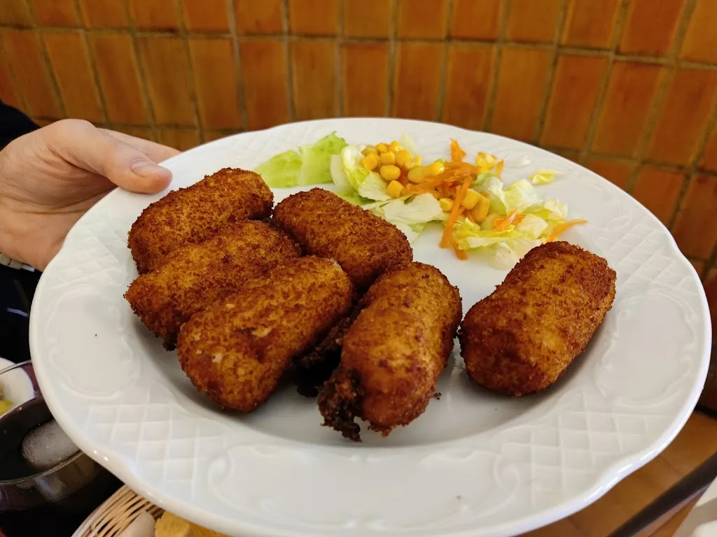 Menu_Restaurante Lagares_Cuevas del Becerro_image_5