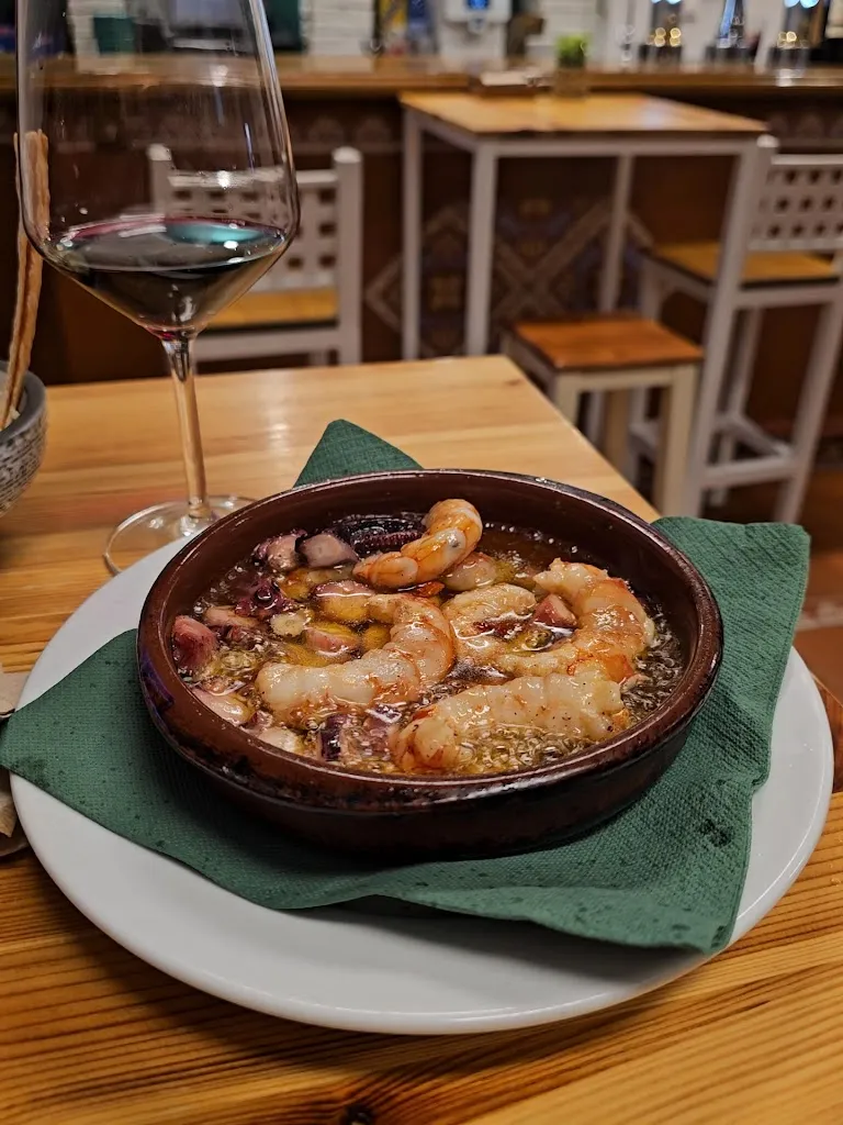 El Niño Agripina Gastrobar_Cuevas del Becerro_slider_image_2