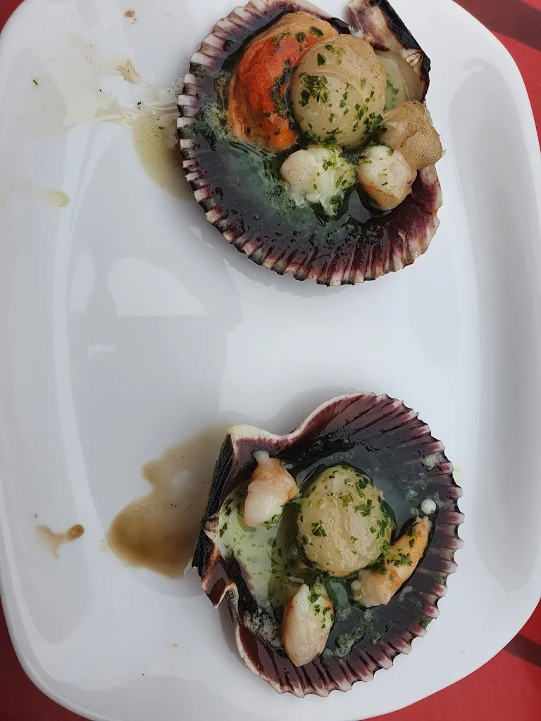 Neli Naydenova_Bar Pescaero_Cuevas del Becerro_review