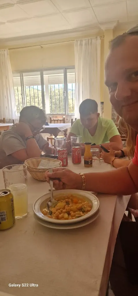 Lucjan Redmann_Venta Vista Alegre_Cuevas del Becerro_review