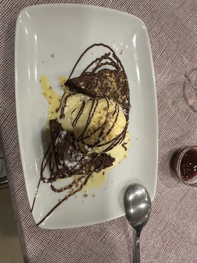 aidalayma perez jesus_Restaurante La Piscina_Cuevas del Becerro_review