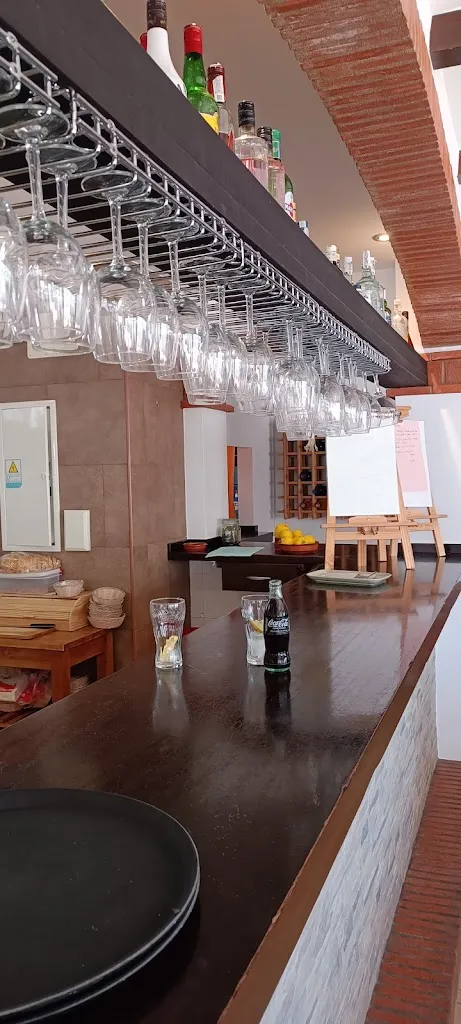 Restaurante La Piscina restaurant in Cuevas del Becerro