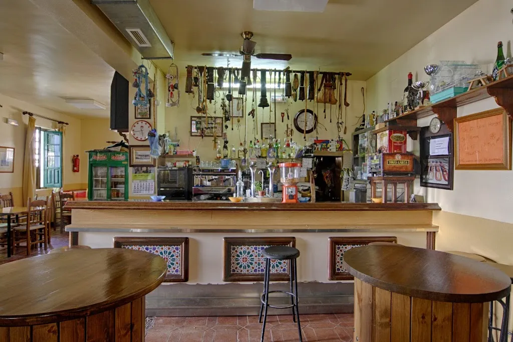 Hogar del Jubilado Cuevas del Becerro_Cuevas del Becerro_slider_image_1