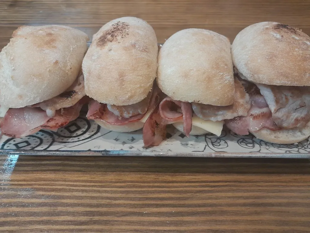 Menu_Taberna La Alegría_Cuevas del Becerro_image_2