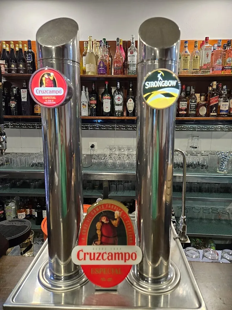 Mesón Cervecería La Laguna_Fuente de Piedra_slider_image_2