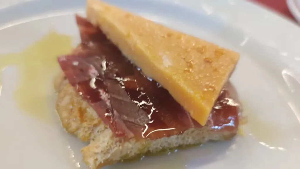 Mesón Carlos_Cártama_slider_image_2