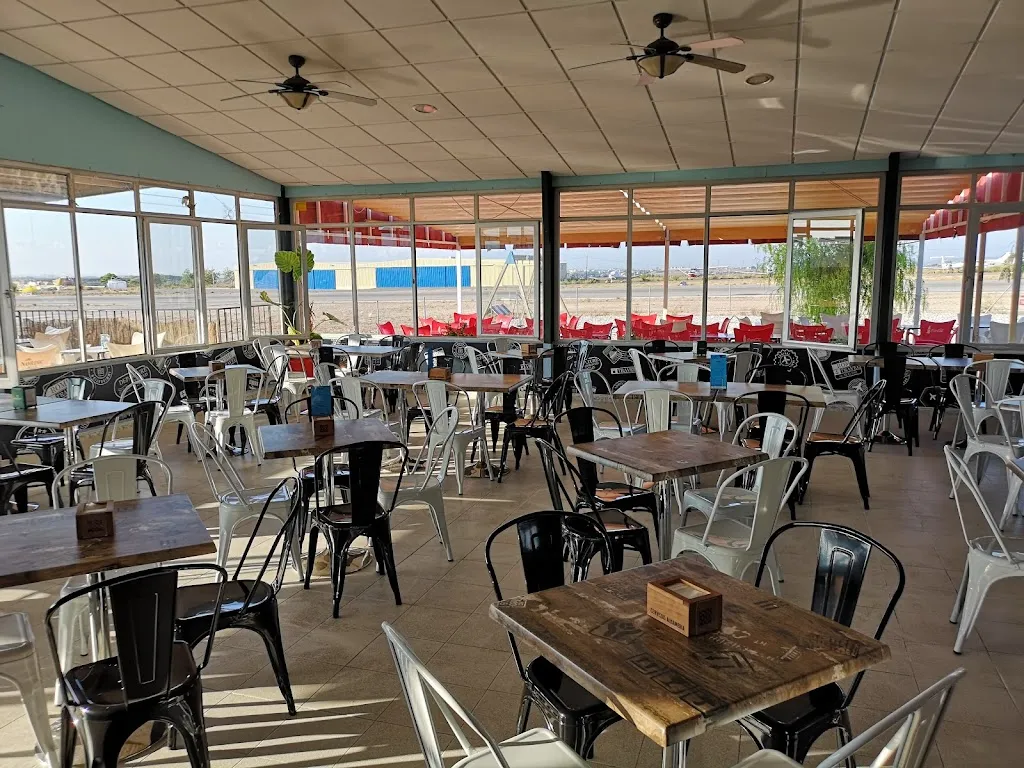 Bar Restaurante Aeroclub Mutxamel restaurant in Mutxamel